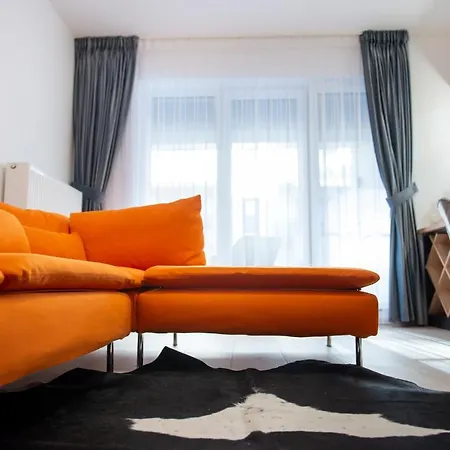 Apartment Lovely In